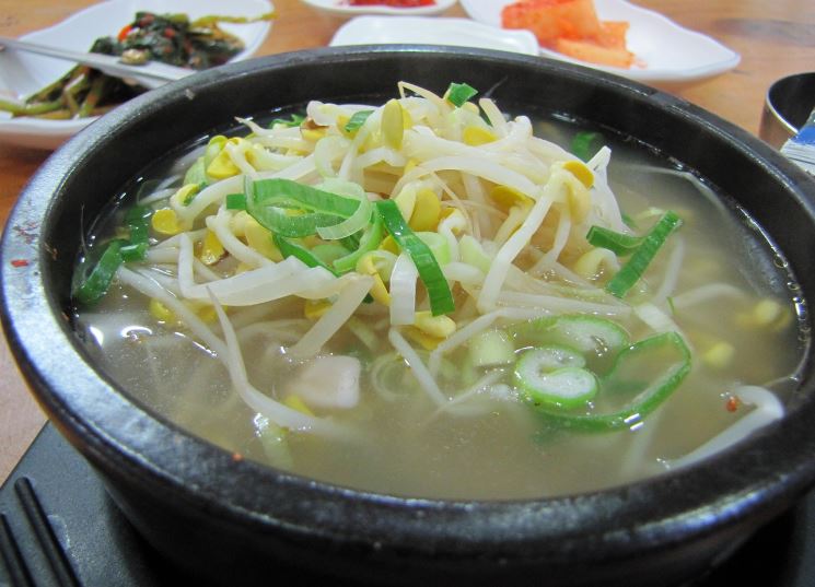 콩나물국밥 칼로리, 효능, 영양성분, 다이어트, 혈당, 당뇨, 단백질, 나트륨