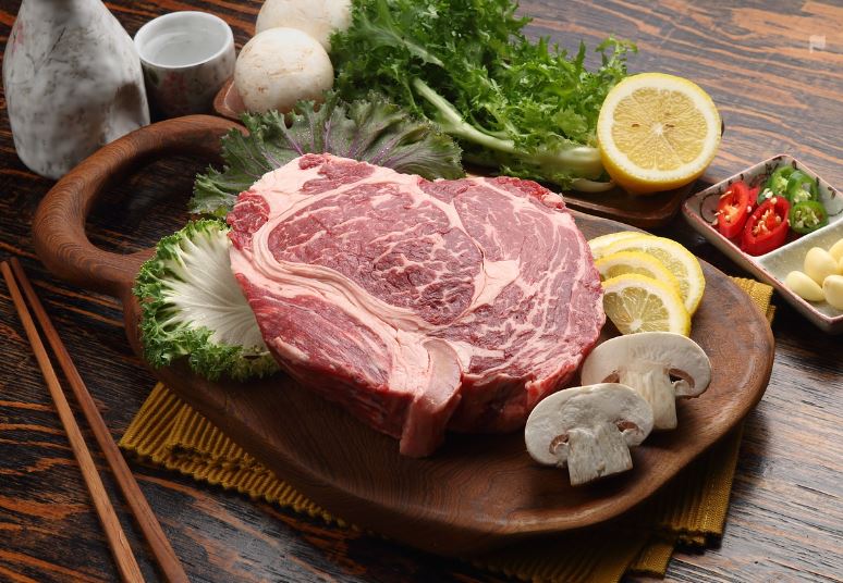 소고기등심 칼로리, 영양성분, 단백질, 다이어트, 고르는법, 효능, 지방